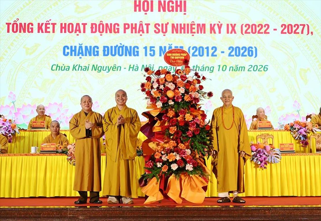 truyen-thong-phat-giao-viet-nam-sau-15-nam-tu-tin-phat-su-den-ket-noi-cong-dong_nguoiphattu_com_nhu luc pham ngoc son  (58).jpg